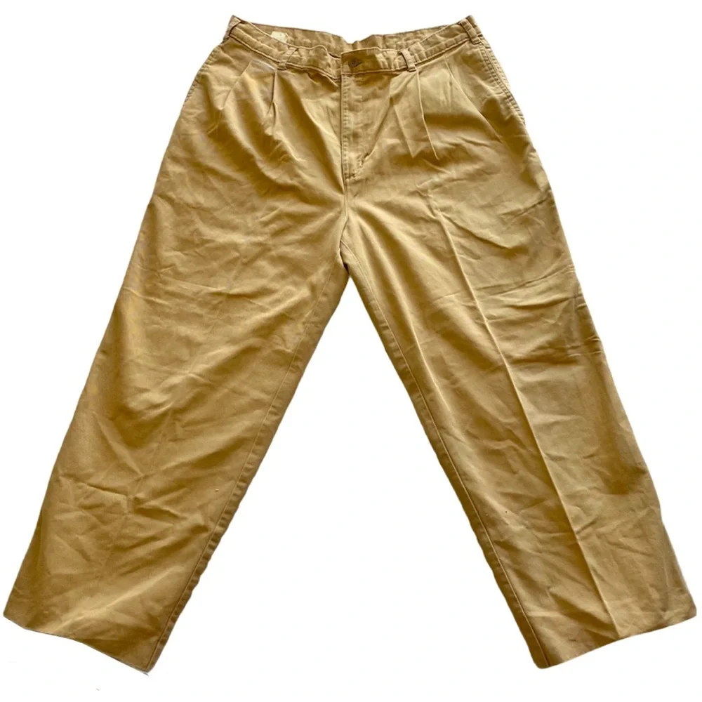 Dockers Levi’s Mens Khakis Tan pleated pants - Picture 2 of 8